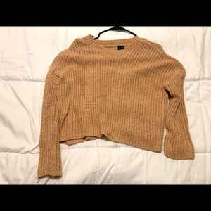 Moon & Madison cropped knit sweater